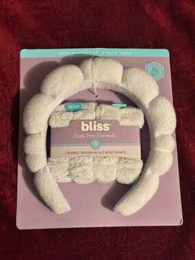 Bliss daily prep essentials Bubble Headband and Wristbands